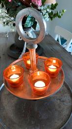 Grote metalen etagere ,compleet voor 17,50 €, Ophalen