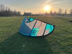 Slingshot Machine V1 8m2 / 2022 / Big Air / Weinig gebruikt, Watersport en Boten, Kitesurfen, Gebruikt, 8 m², Geen board, Ophalen of Verzenden