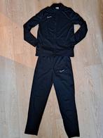 Nike trainingspak, zwart, Maat Youth XL, Jongen of Meisje, Nieuw, Ophalen of Verzenden, Setje