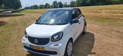 Smart ForFour 1.0 52KW 2015 Wit, Auto's, Smart, Particulier, ForFour, Benzine, A, Hatchback, Handgeschakeld, Origineel Nederlands