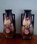 Antieke Marjolica vaas met rozen, Ophalen of Verzenden