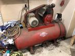 Compressor voor de handige doe-het-zelver 380 volt, 10atm, Ophalen, Gebruikt, 200 tot 400 liter/min, 6 tot 10 bar