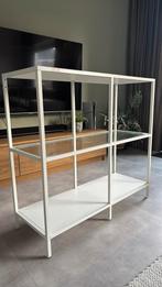 Witte VITTSJÖ IKEA kast, Ophalen, Zo goed als nieuw