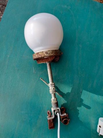 gaslamp  beschikbaar voor biedingen