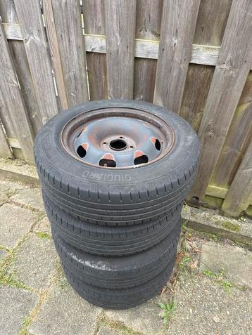 Peugeot 207 Banden met Velgen 185/65R15 beschikbaar voor biedingen