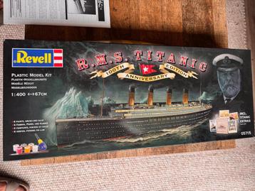 Revell bouwdoos Britanica anniversie 100 th editie beschikbaar voor biedingen
