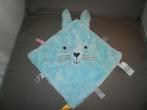 hema kat/konijn doek blauw of wit piep in neus velours, Kinderen en Baby's, Speelgoed | Knuffels en Pluche, Ophalen of Verzenden