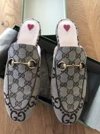 GUCCI PRINCETOWN CANVAS LOAFERS / MUILTJES, Kleding | Dames, Schoenen, Beige, Sandalen of Muiltjes, Ophalen of Verzenden, Gucci