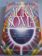 V. Wall - Aura Soma, Boeken, Esoterie en Spiritualiteit, Achtergrond en Informatie, Ophalen of Verzenden, Zo goed als nieuw, V. Wall