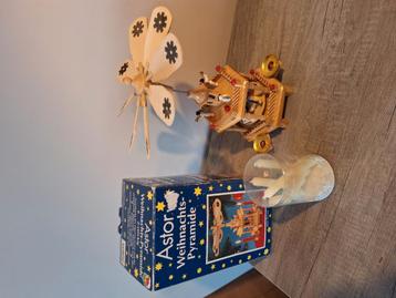 Kerstpyramide Astor - Compleet met Kaarsen beschikbaar voor biedingen