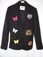 Zwart Oeteldonk/Den Bosch Carnavals jas met emblemen (3), Kleding | Dames, Carnavalskleding en Feestkleding, Ophalen, Carnaval