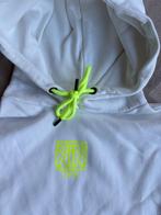 NIKKIE HOODY, WIT MET OPDRUK, IN PRIMA STAAT, M36, NU 35,00, Wit, Ophalen of Verzenden, Zo goed als nieuw, Nikkie