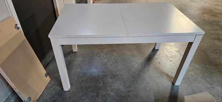 Witte uitschuifbare eettafel bijna gratis, Huis en Inrichting, Tafels | Eettafels, Gebruikt, 100 tot 150 cm, Rechthoekig, Ophalen