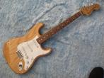 div.elek, gitaren, Fender, Met versterker, Ophalen of Verzenden, Zo goed als nieuw