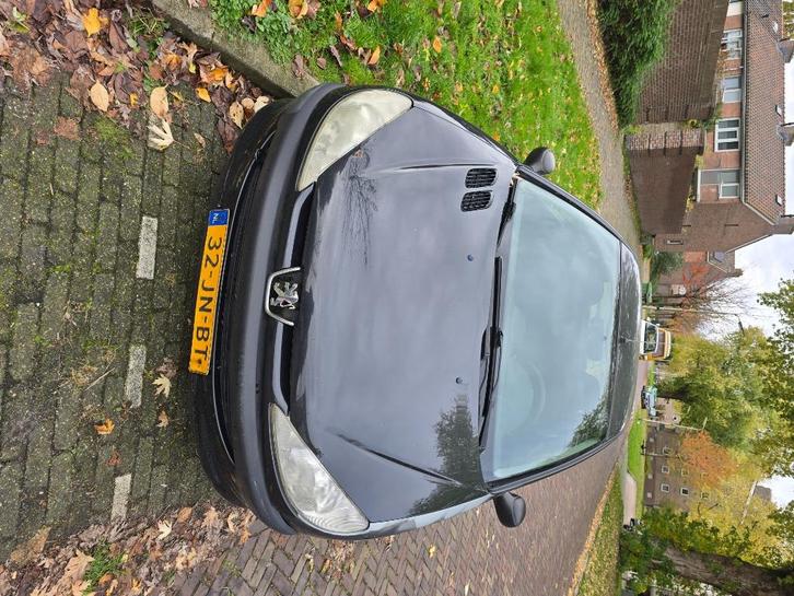 Peugeot 206 1.4 X-line Gentry75 pk 3D 2002 Zwart, Auto's, Peugeot, Particulier, Centrale vergrendeling, Elektrische ramen, Lichtmetalen velgen