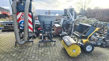 Veegborstel benzine motor of hydraulisch gereedschap  beschikbaar voor biedingen