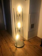 Design Woonkamer vloerlamp met 3 lichtbollen. 130cm lang, Huis en Inrichting, Lampen | Vloerlampen, Glas, 100 tot 150 cm, Zo goed als nieuw