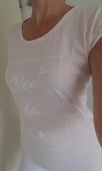 'T shirt cest la vie', Kleding | Dames, Maat 42/44 (L), Ophalen of Verzenden, Zo goed als nieuw, Korte mouw