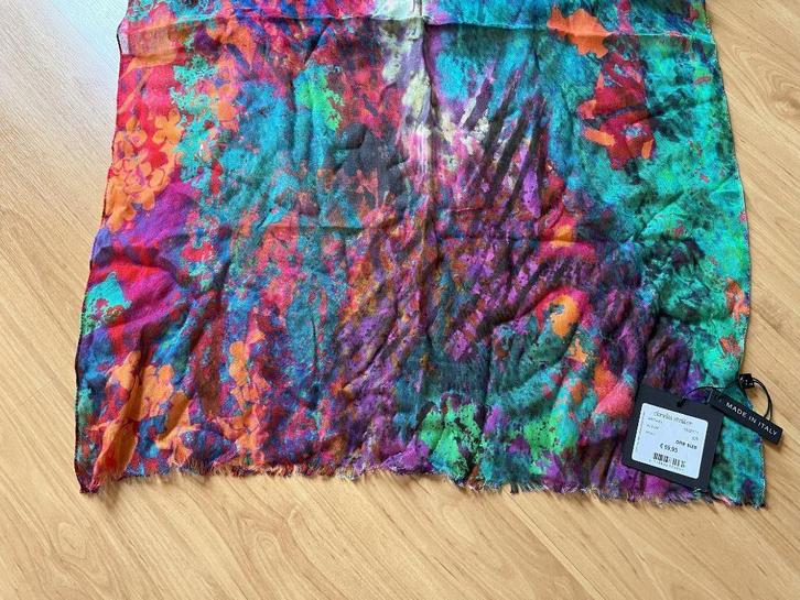 Claudia Strater nieuwe sjaal modal met gratis verzending, Kleding | Dames, Mutsen, Sjaals en Handschoenen, Nieuw, Sjaal, Maat 46/48 (XL) of groter