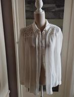 Chique witte blouse met kant ook op de rug, Ophalen of Verzenden, Zo goed als nieuw, Maat 38/40 (M), Wit