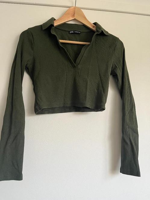 Zara crop top lange mouwen kraag maat M donker groen khaki, Kleding | Dames, Truien en Vesten, Zo goed als nieuw, Maat 38/40 (M)