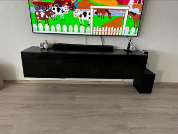 IKEA Besta TV-meubel beschikbaar voor biedingen