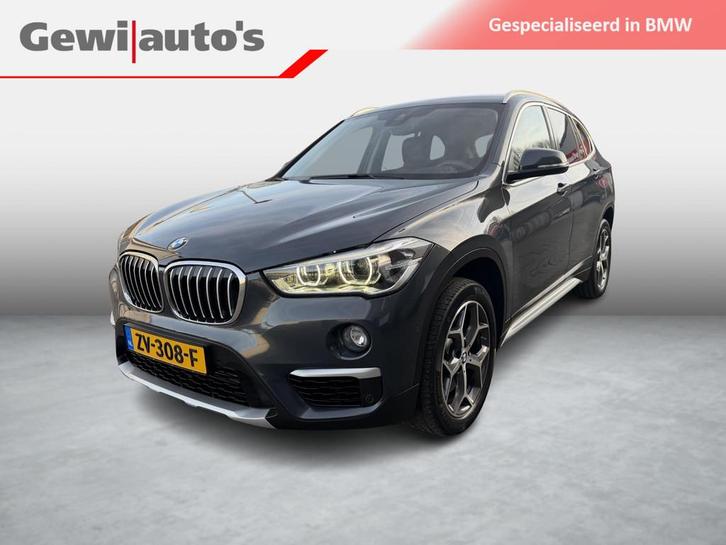 BMW X1 sDrive20i High Executive HUD|LEDER|X-LINE BMW X1 sDri, Auto's, BMW, Bedrijf, Te koop, X1, ABS, Airbags, Airconditioning