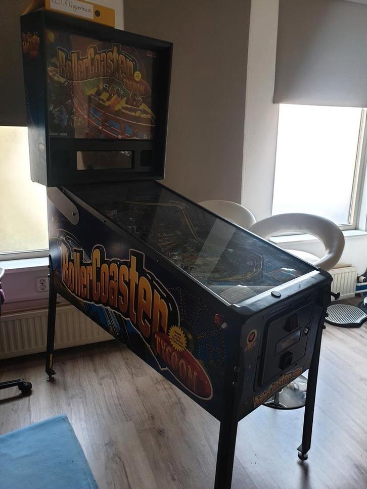 Flipperkast Rollercoaster Tycoon te koop aangeboden., Verzamelen, Automaten | Flipperkasten, Gebruikt, Flipperkast, Stern, Ophalen