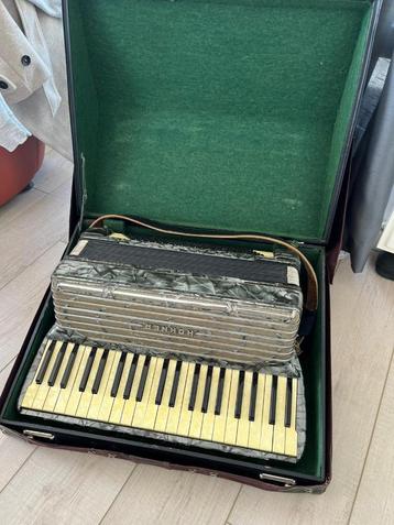 Accordeon Hohner Organola IIc beschikbaar voor biedingen