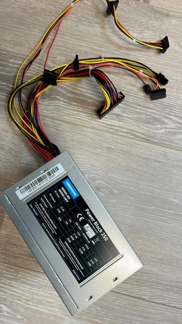 Medion power block beschikbaar voor biedingen