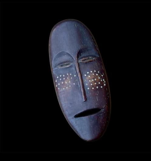 lega - DR Congo 1960 Oud paspoortmasker masker Afrika africa, Antiek en Kunst, Kunst | Niet-Westerse kunst, Ophalen of Verzenden