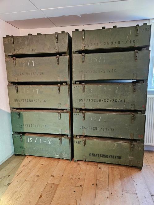 MZ onderdeelkisten NVA DDR, Verzamelen, Militaria | Algemeen, Ophalen