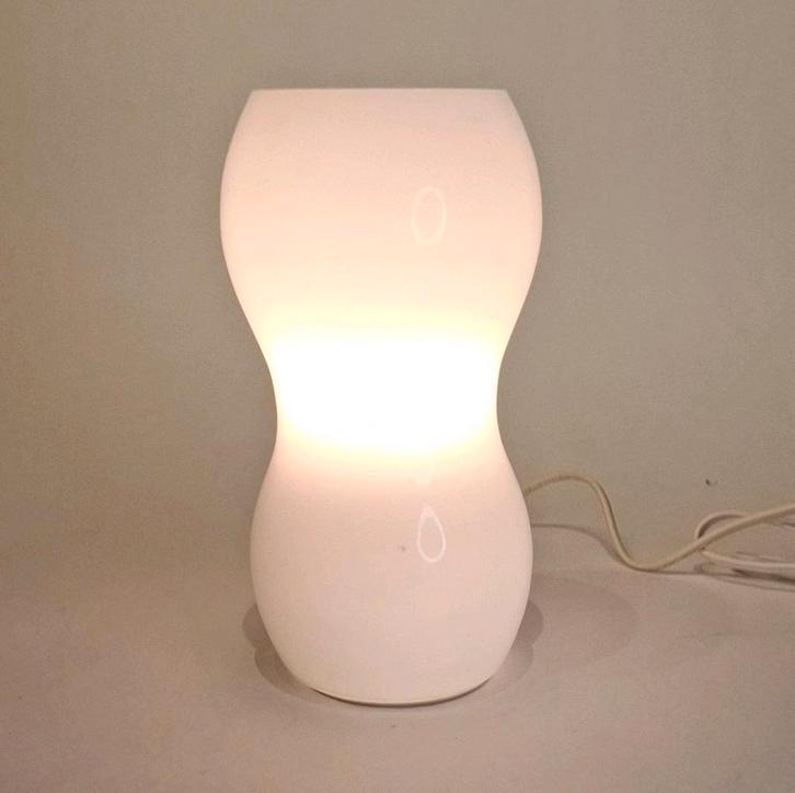 Vintage IKEA Kvintant Peanut Tafellamp, Huis en Inrichting, Lampen | Tafellampen, Zo goed als nieuw, Minder dan 50 cm, Glas, Ophalen of Verzenden