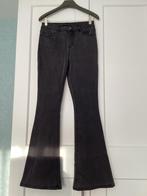 Vila nieuwe donkergrijze flared spijkerbroek maat M, Vila, Nieuw, Ophalen of Verzenden, W30 - W32 (confectie 38/40)