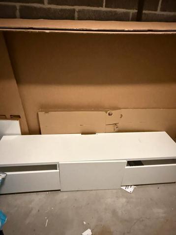 IKEA TV Meubel - 180 cm - Zo Goed Als Nieuw beschikbaar voor biedingen
