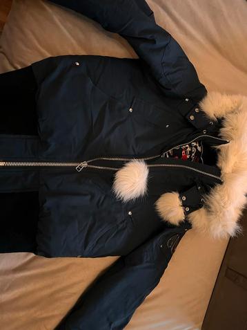 Winterjas - Maat L beschikbaar voor biedingen