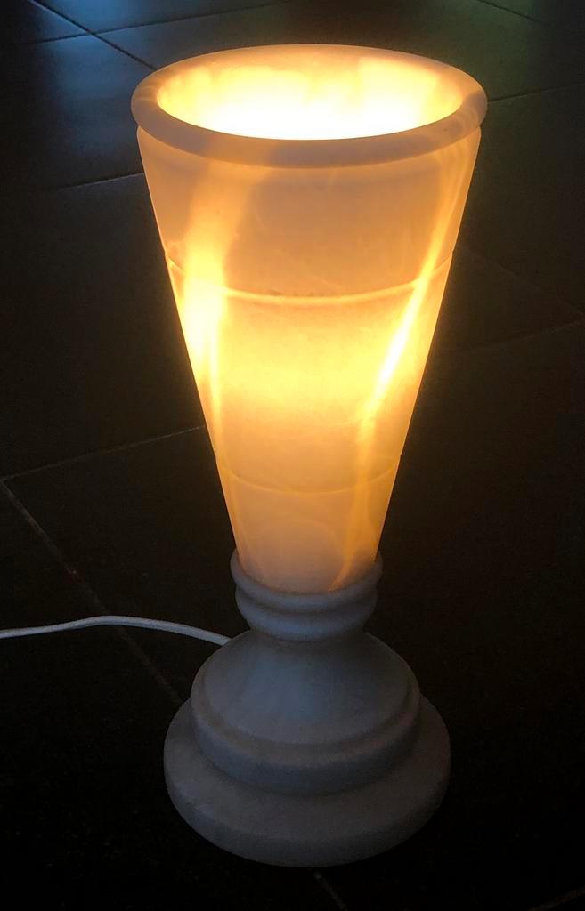 Albast tafellamp, Huis en Inrichting, Lampen | Tafellampen, Minder dan 50 cm, Ophalen of Verzenden