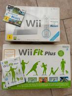 Wii Sports Resort Pack + Fit plus, Spelcomputers en Games, Spelcomputers | Nintendo Wii, Ophalen, Gebruikt