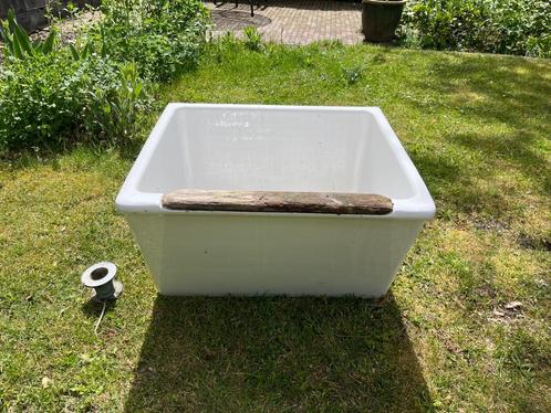 Wasbak (jaren 60: sanitair), Doe-het-zelf en Verbouw, Sanitair, Gebruikt, Wastafel, Ophalen