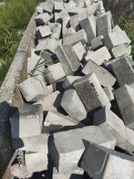 Betonnen stenen - Gebruikt, Doe-het-zelf en Verbouw, Metselstenen, Ophalen of Verzenden, Gebruikt, Beton