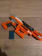 Nerf Accustrike Falconfire met 3 pijlen, Ophalen, Zo goed als nieuw, Jongen of Meisje