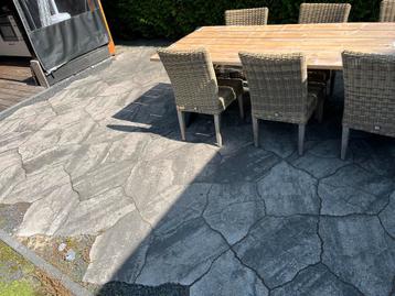 Bestrating 75m2 beschikbaar voor biedingen