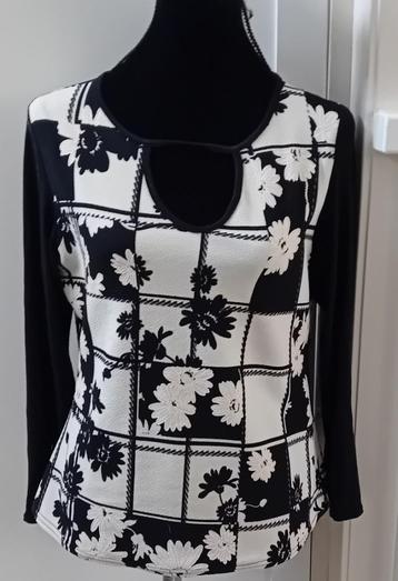 truitje,maat 40/42,shirt,trui,L'Incoditionnel,merk,zwart,wit beschikbaar voor biedingen
