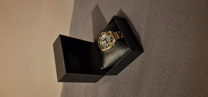 3 heren horloges, Sieraden, Tassen en Uiterlijk, Horloges | Heren, Zo goed als nieuw, Polshorloge, Overige merken, Staal, Staal
