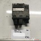 Vw Transporter T5  1.9 D 2005 3B0 919 506 radiator fan unit