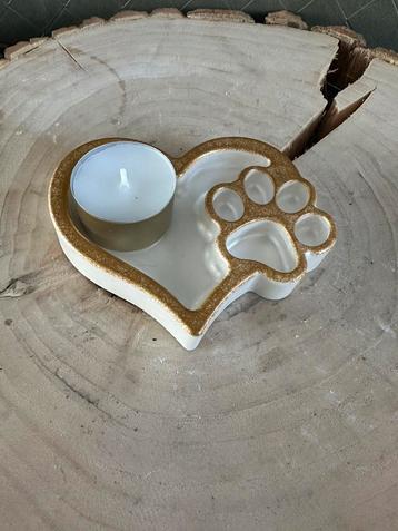 Hartje met poot. Kan naar wens worden gemaakt