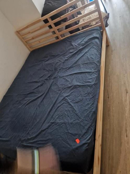IKEA bed 160×200 cm – inclusief matras, Huis en Inrichting, Slaapkamer | Bedden, Zo goed als nieuw, Tweepersoons, 160 cm, 200 cm