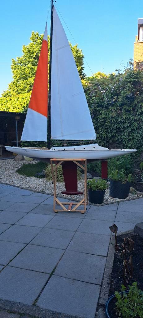 Rc zeilboot, Hobby en Vrije tijd, Modelbouw | Boten en Schepen, Zo goed als nieuw, Overige merken, Ophalen