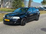 Skoda Octavia RS 2.0 TSI 200PK Apk Nieuw, Auto's, Skoda, 74 €/maand, 4 cilinders, 1984 cc, Zwart