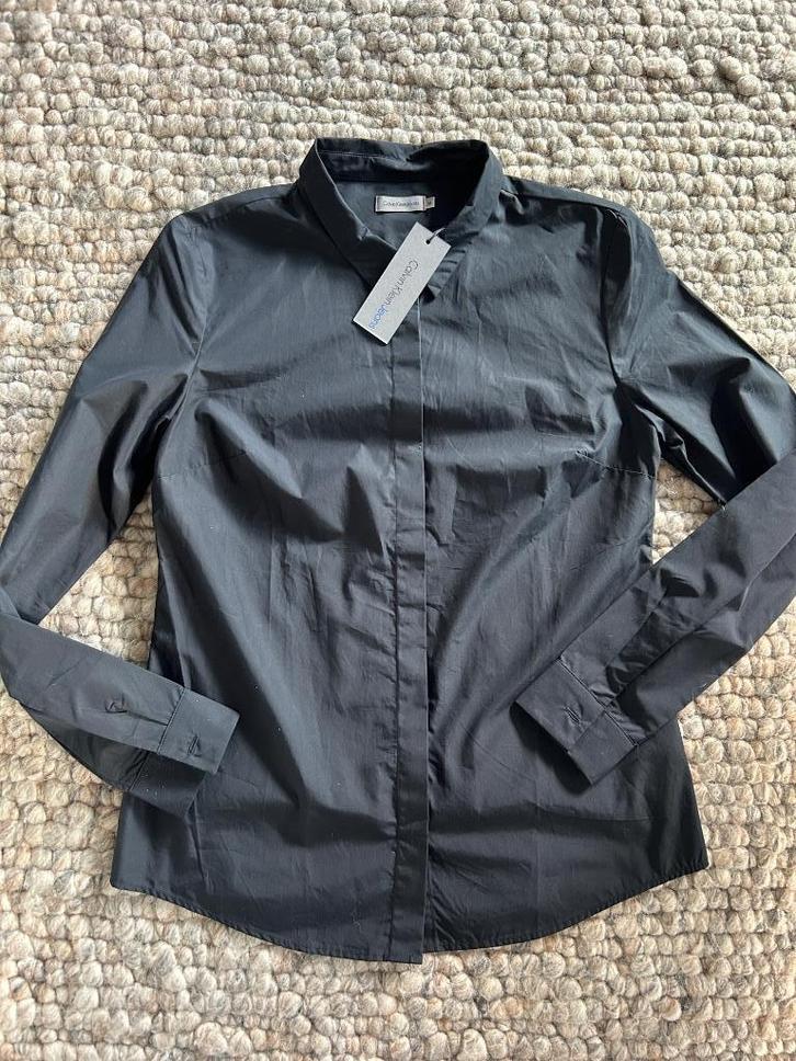 Kastopruiming nieuw met kaartjes CALVIN KLEIN blouse M, Kleding | Dames, Blouses en Tunieken, Nieuw, Maat 38/40 (M), Zwart, Verzenden